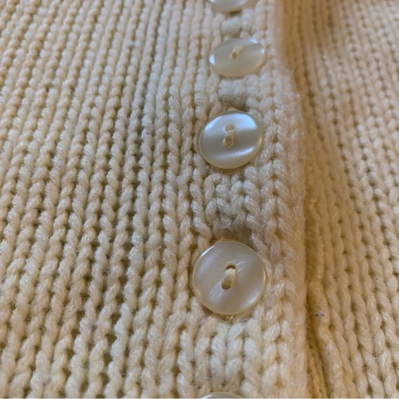 v i n t a g e :: Slouchy Pastel Granny Knit Sweater - Picture 7 of 9